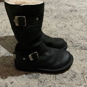 Ugh boots womens size 5